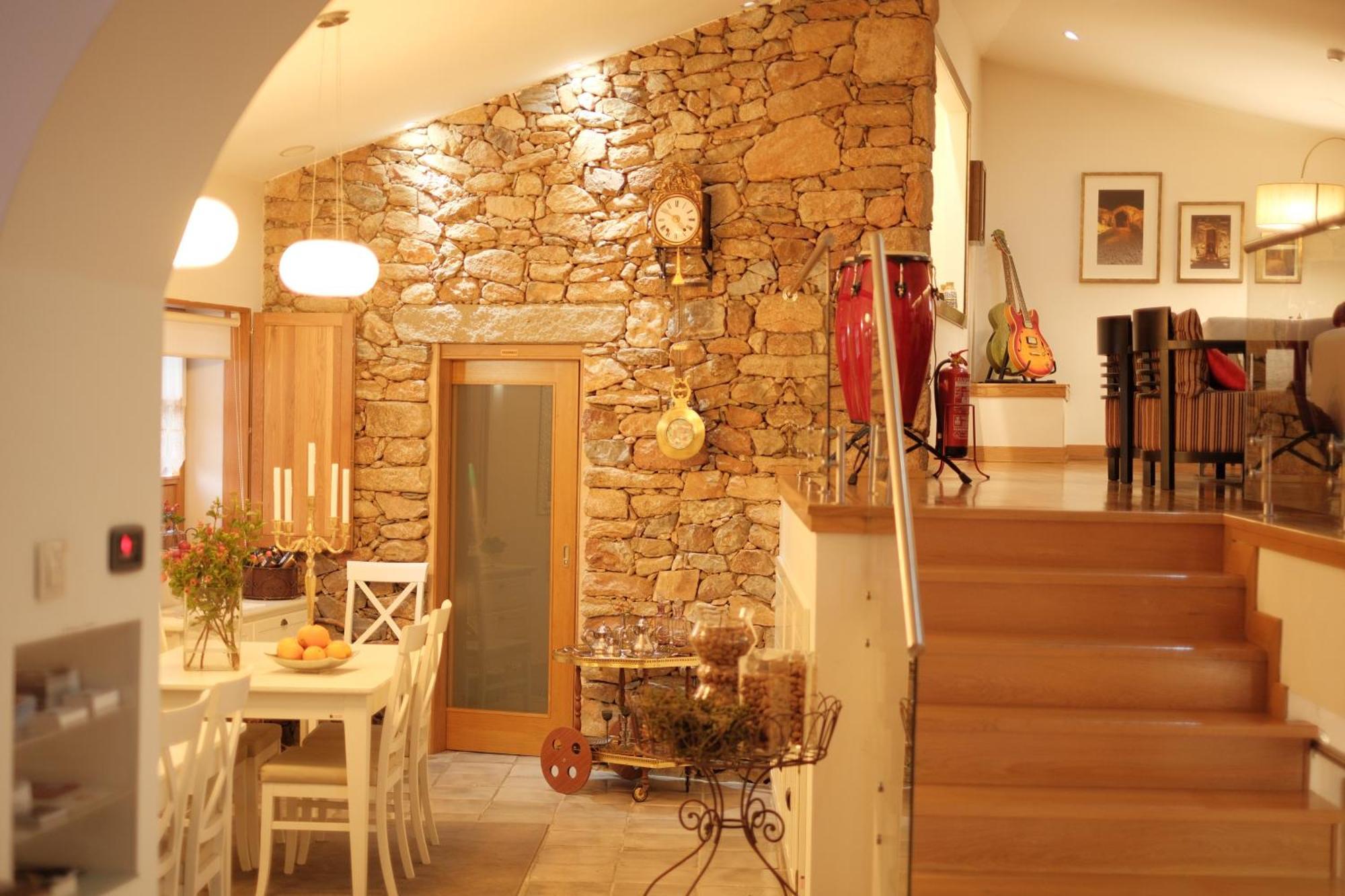 Casa Da Amendoeira Hotel Кастело Родриго Екстериор снимка