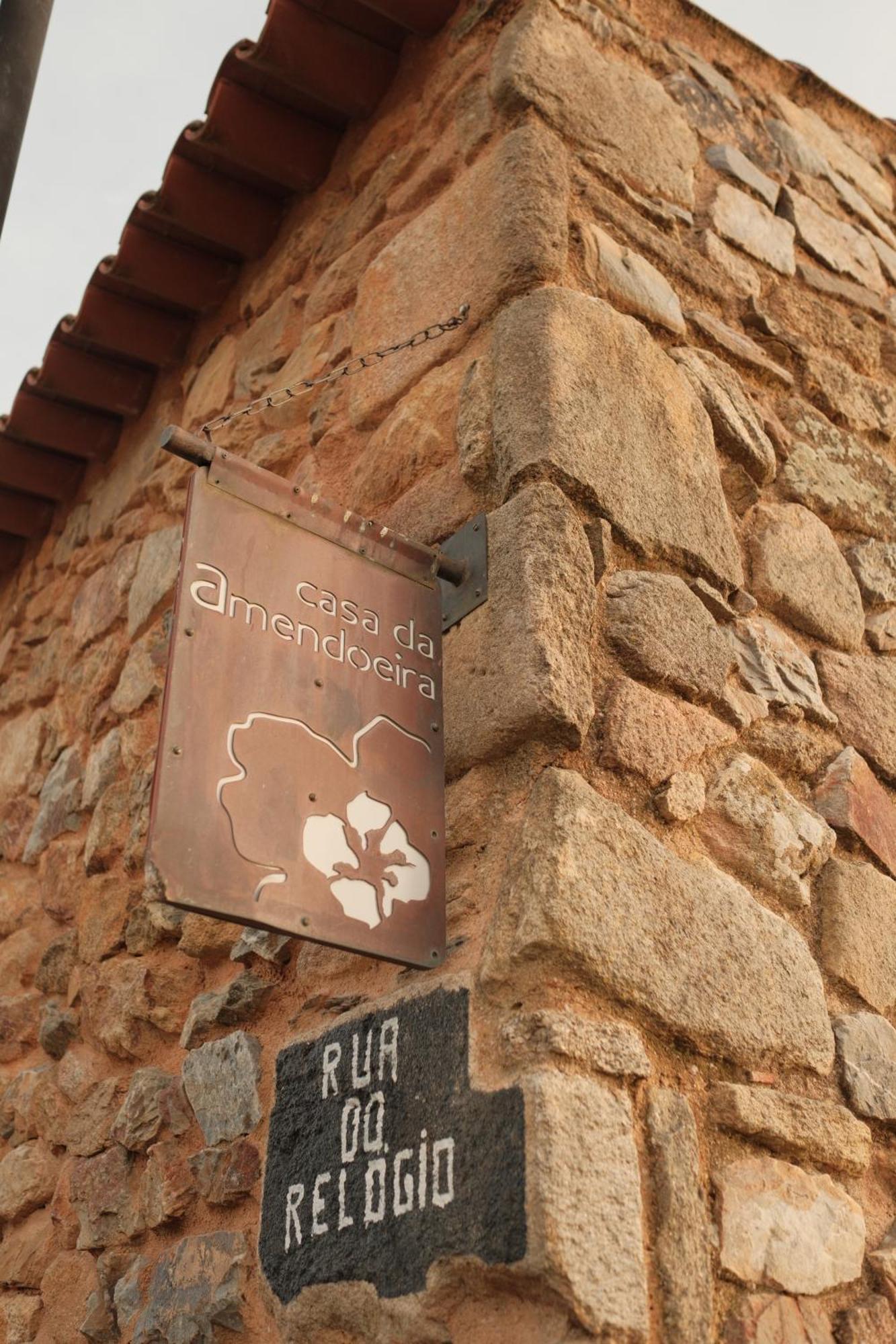 Casa Da Amendoeira Hotel Кастело Родриго Екстериор снимка