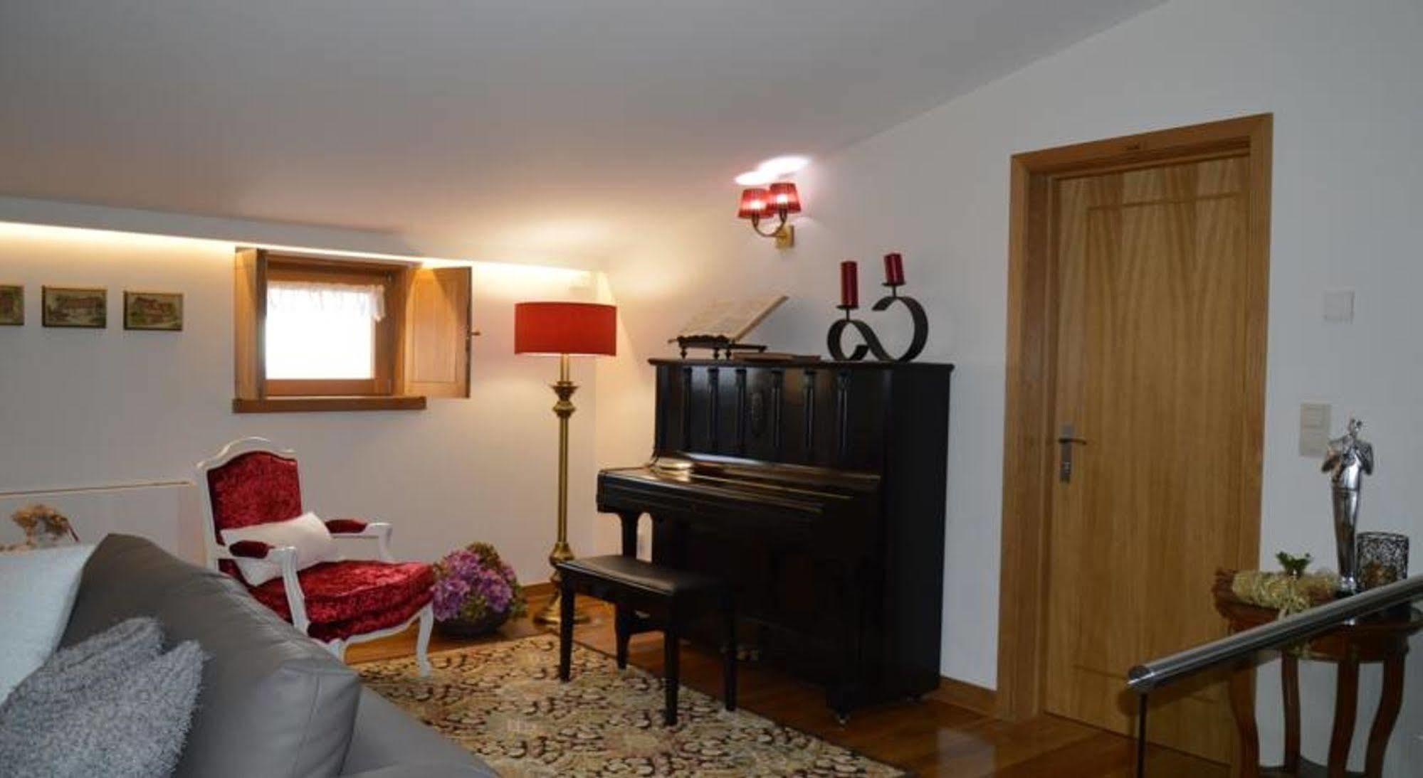 Casa Da Amendoeira Hotel Кастело Родриго Екстериор снимка